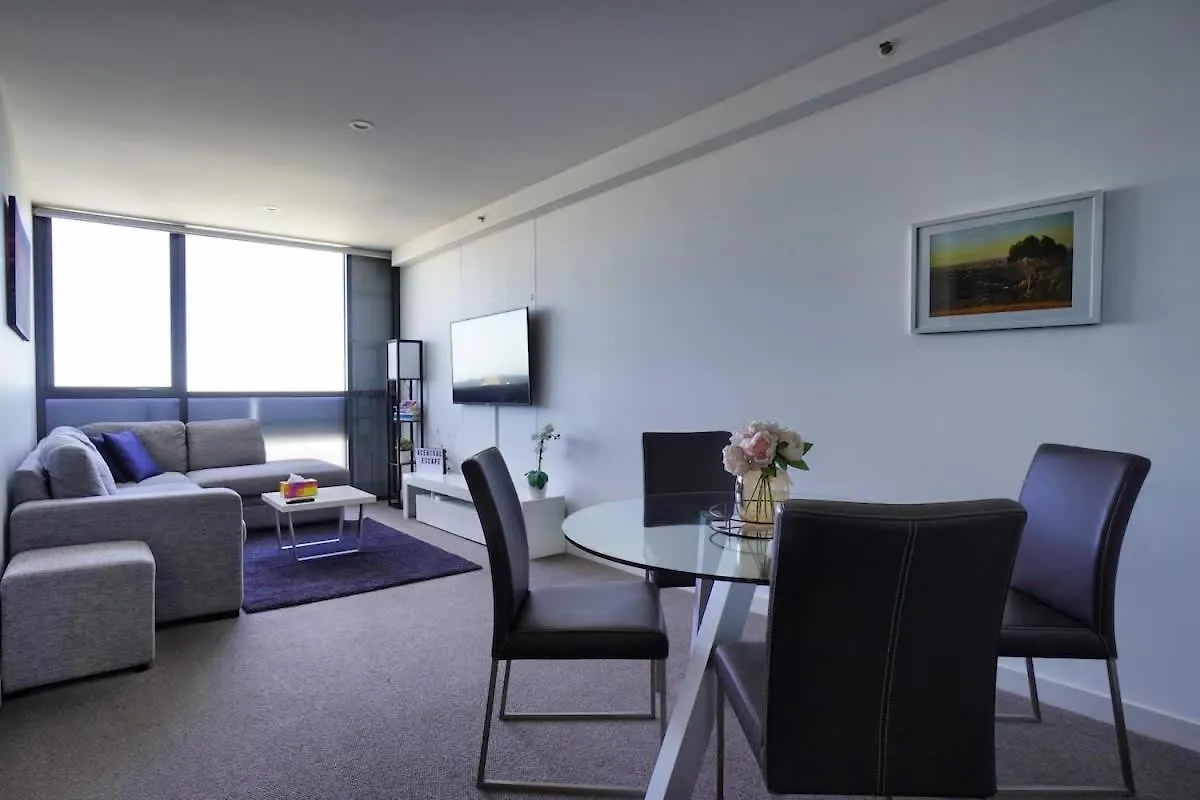 Central Escape @ Adelaide Cbd Apartment