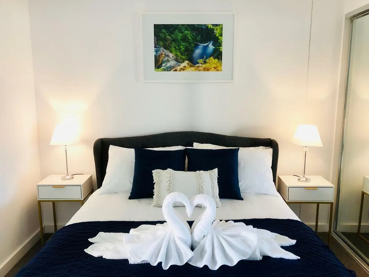Central Escape @ Adelaide Cbd Apartment